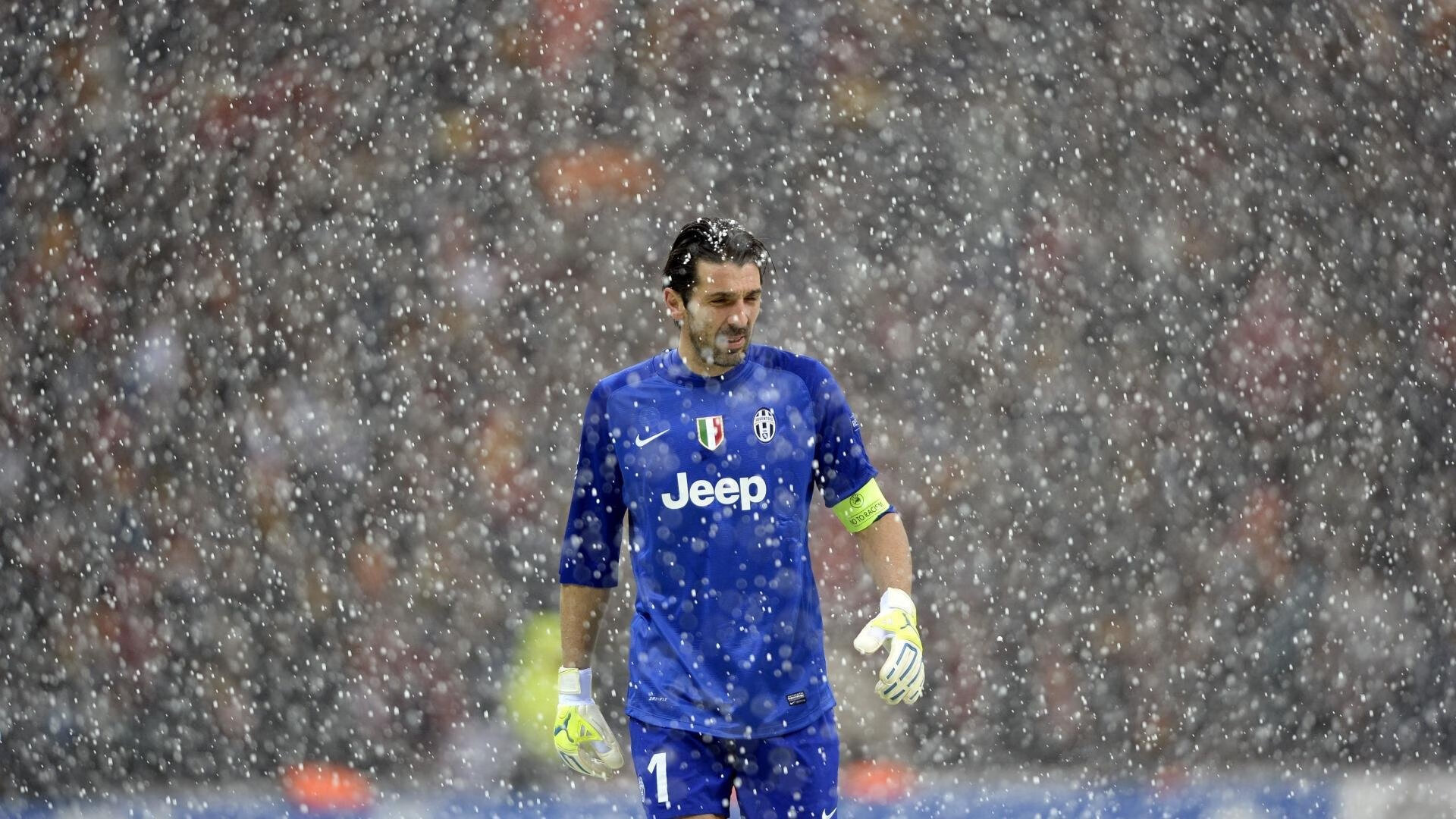 逆转之夜，英格拉姆化身关键先生，勇士绝境翻盘广厦